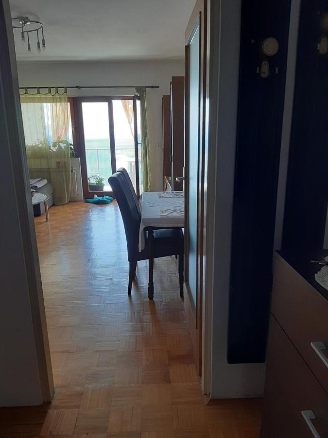 Apartman Ada Сень Екстер'єр фото