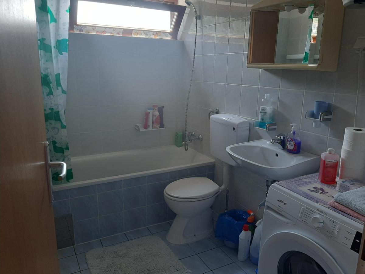 Apartman Ada Сень Екстер'єр фото